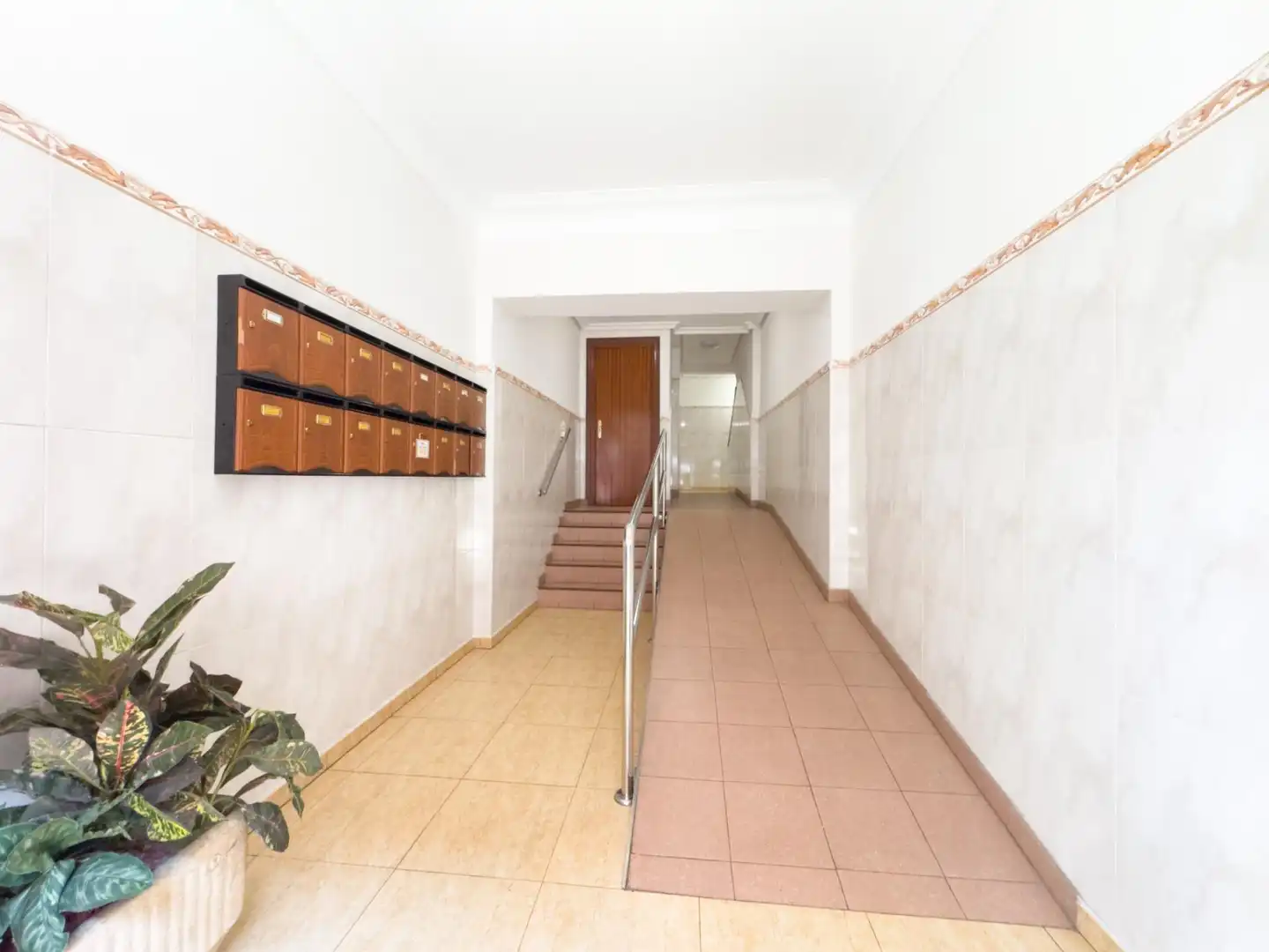 Apartamento en venta en Irun  con Calefacción, Trastero y Amueblado
