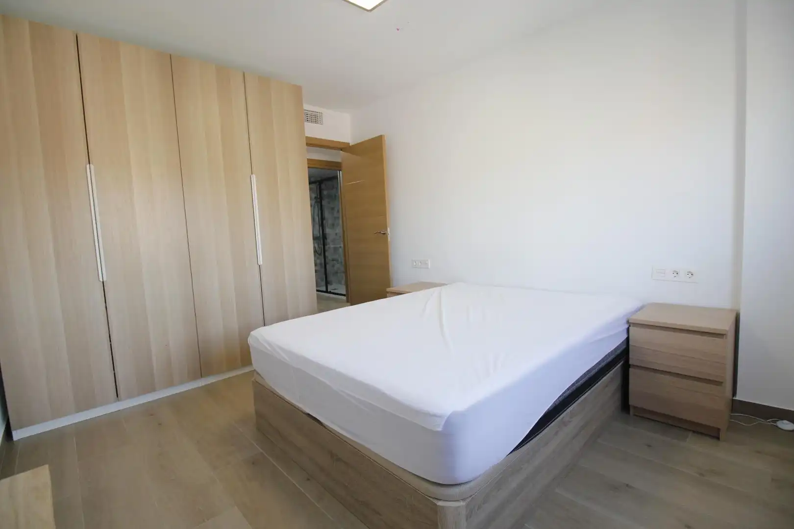 Flat with terrace to rent in Calle Teofilo Gautier 2, imagen 16