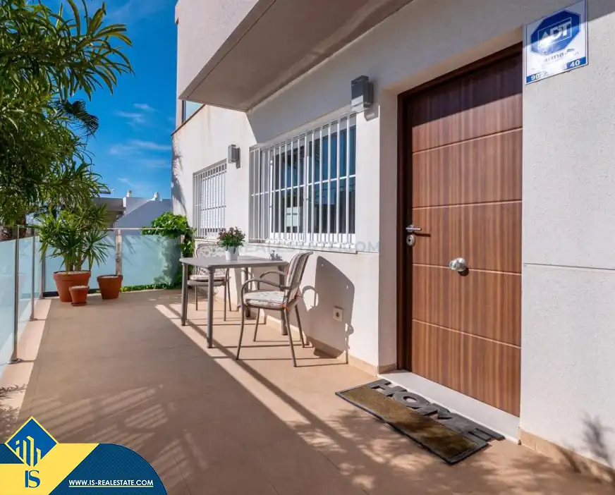 Terraza de Dúplex en venta en Torrevieja con Terraza, Amueblado y Piscina comunitaria