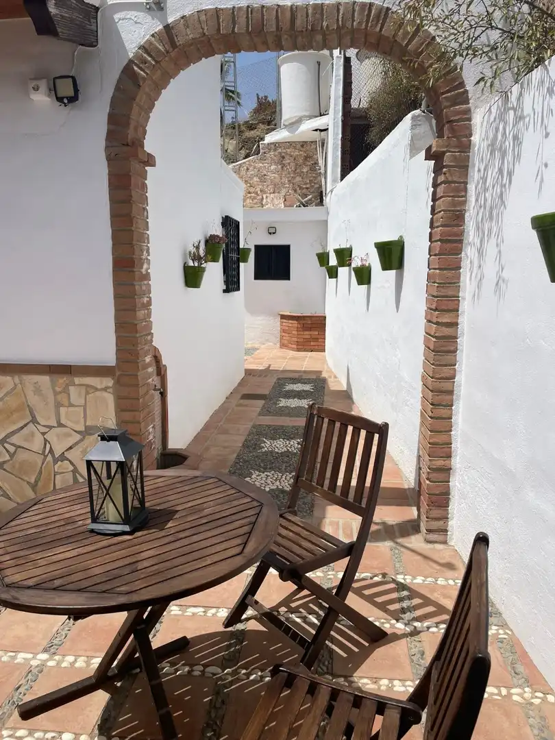 Terrasse von Country house zum Verkauf in Vélez-Málaga mit Klimaanlage, Privatgarten und Terrasse