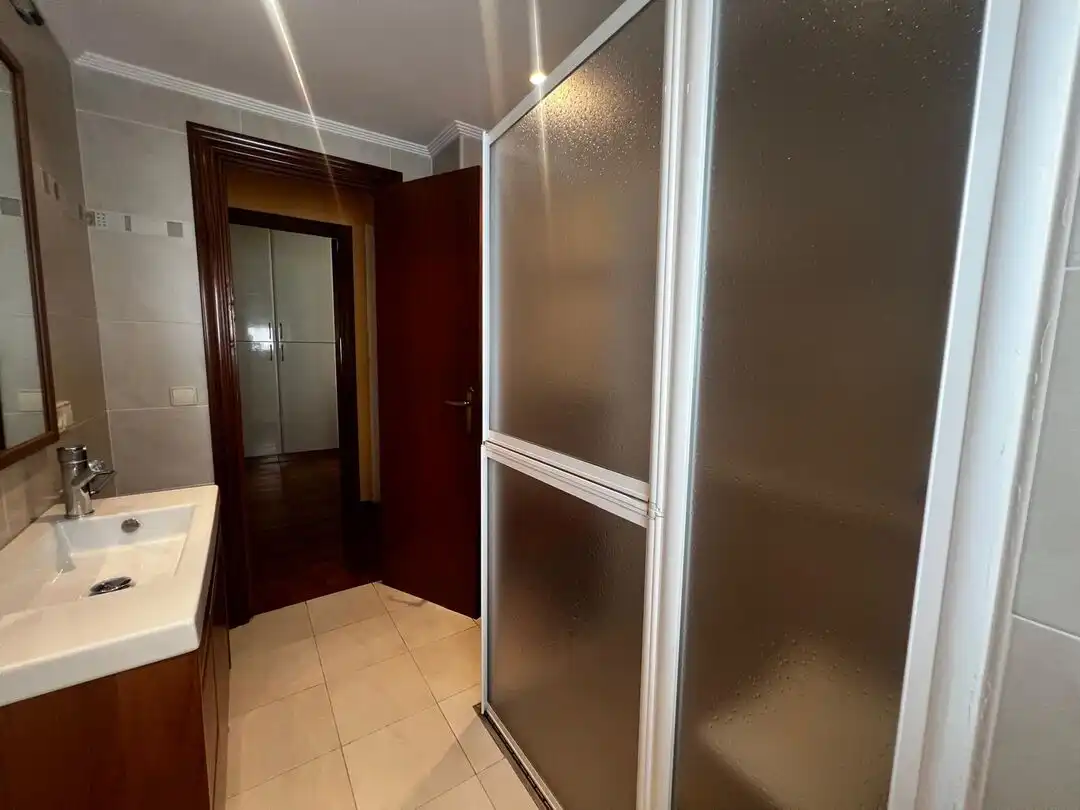 Bathroom of Flat for sale in Vitoria - Gasteiz  with Heating, Terrace and Storage room