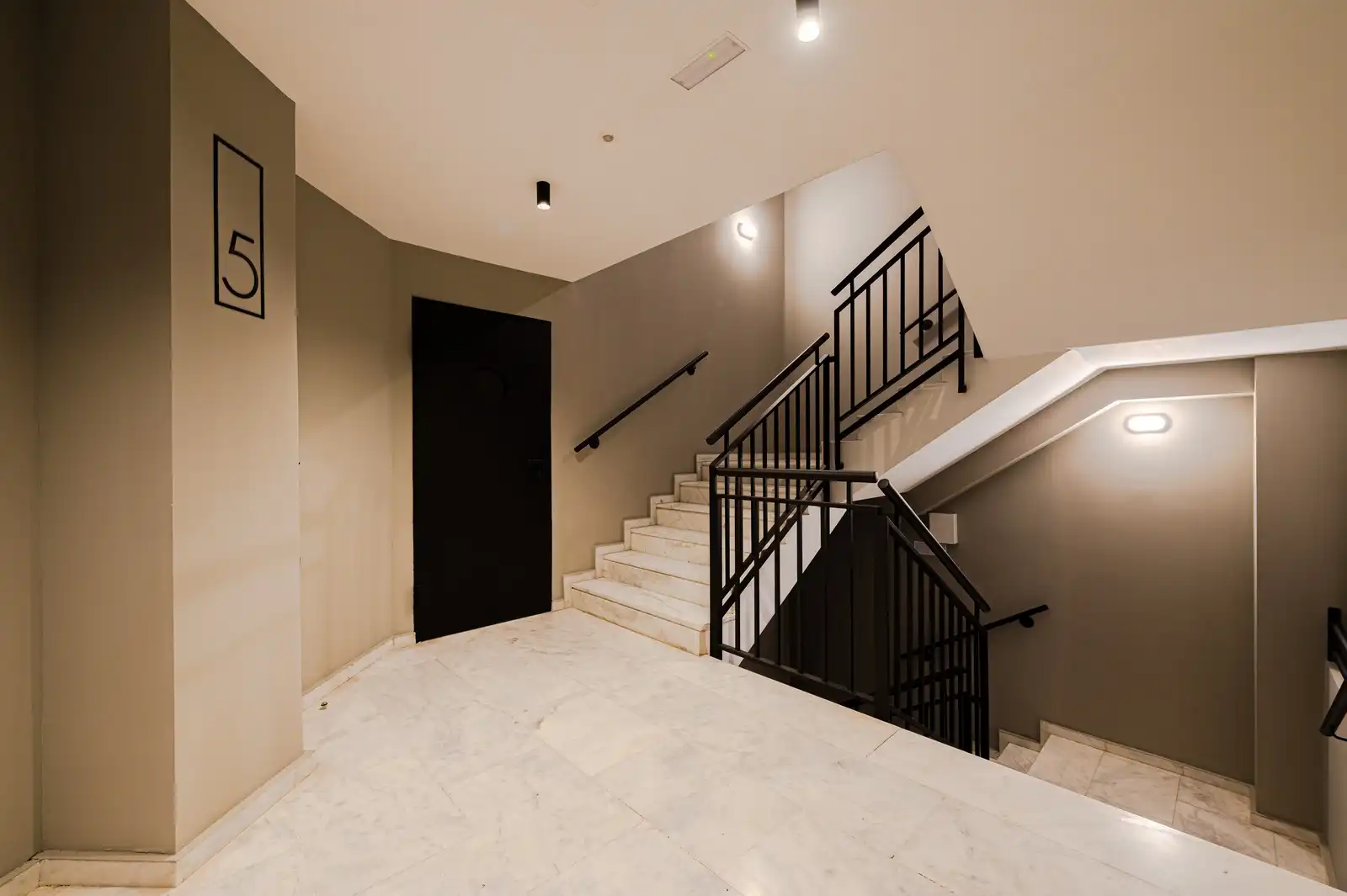 Piso en venta en Madrid con Aire acondicionado, Terraza y Trastero