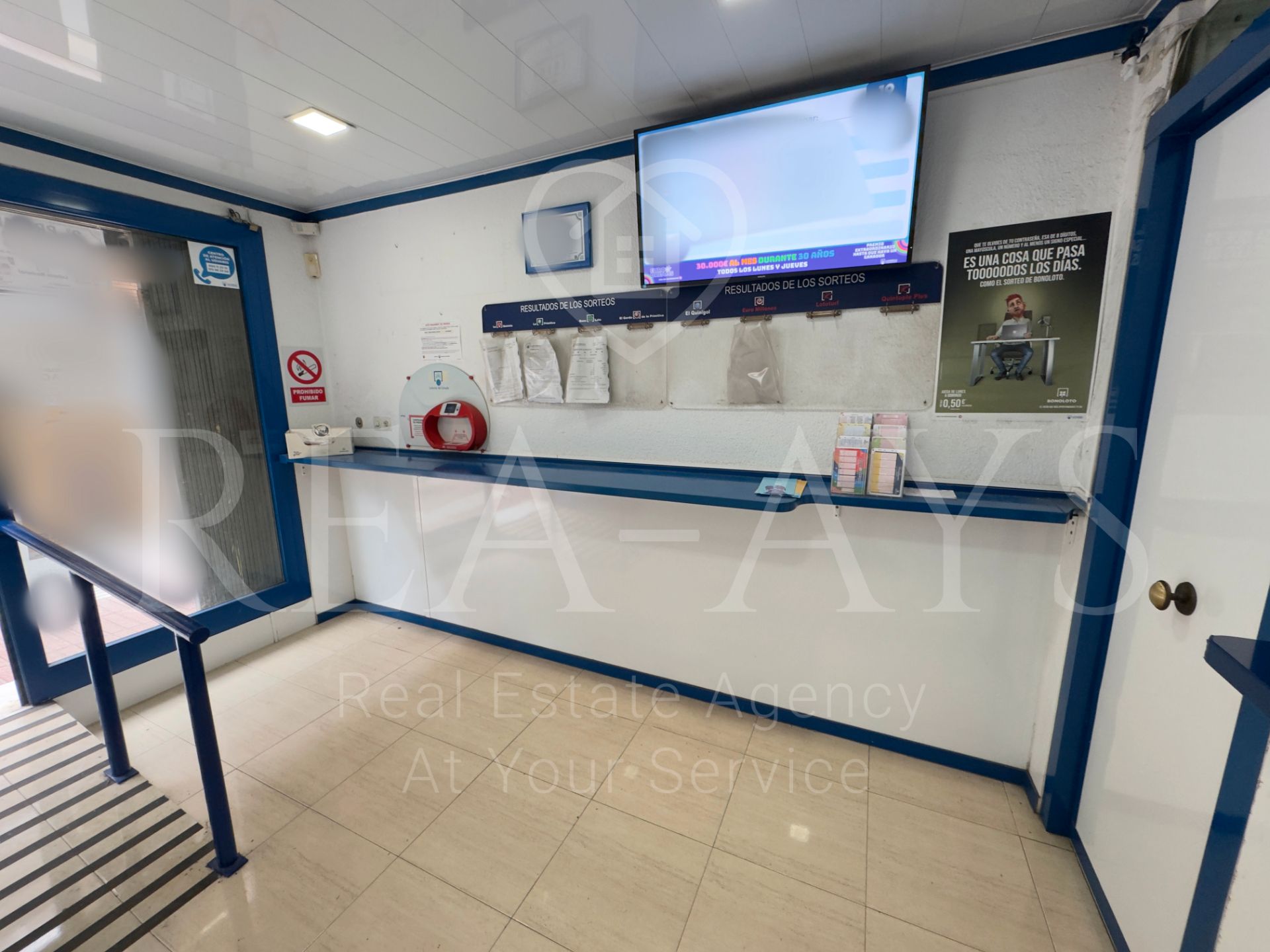 Geschaftsraum zum Verkauf in Cornellà de Llobregat mit Klimaanlage, Möbliert und Internet