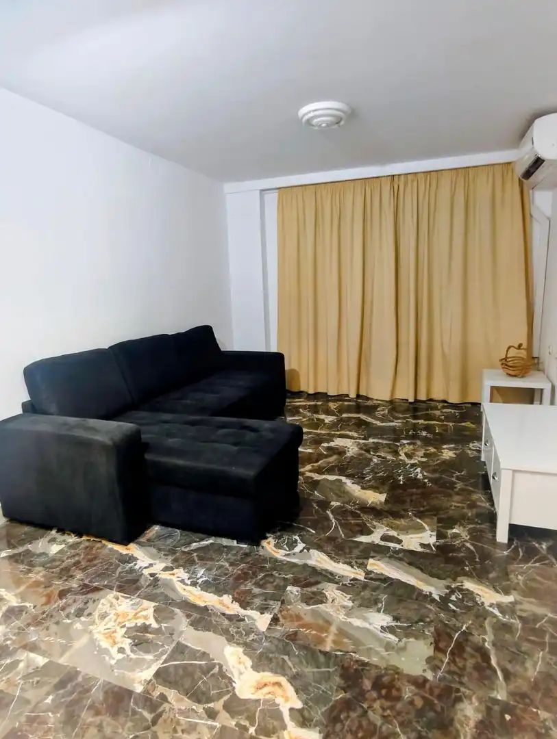 Sala de estar de Loft de alquiler en Almuñécar con Aire acondicionado y Amueblado