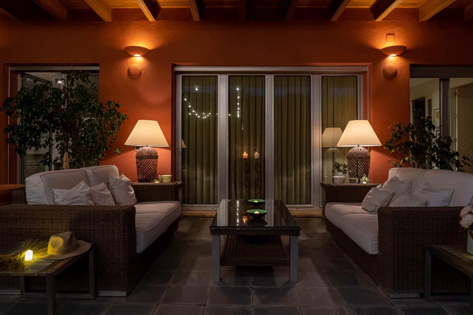 Terrassa de Casa o xalet en venda en Valencina de la Concepción amb Aire condicionat, Calefacció i Jardí privat