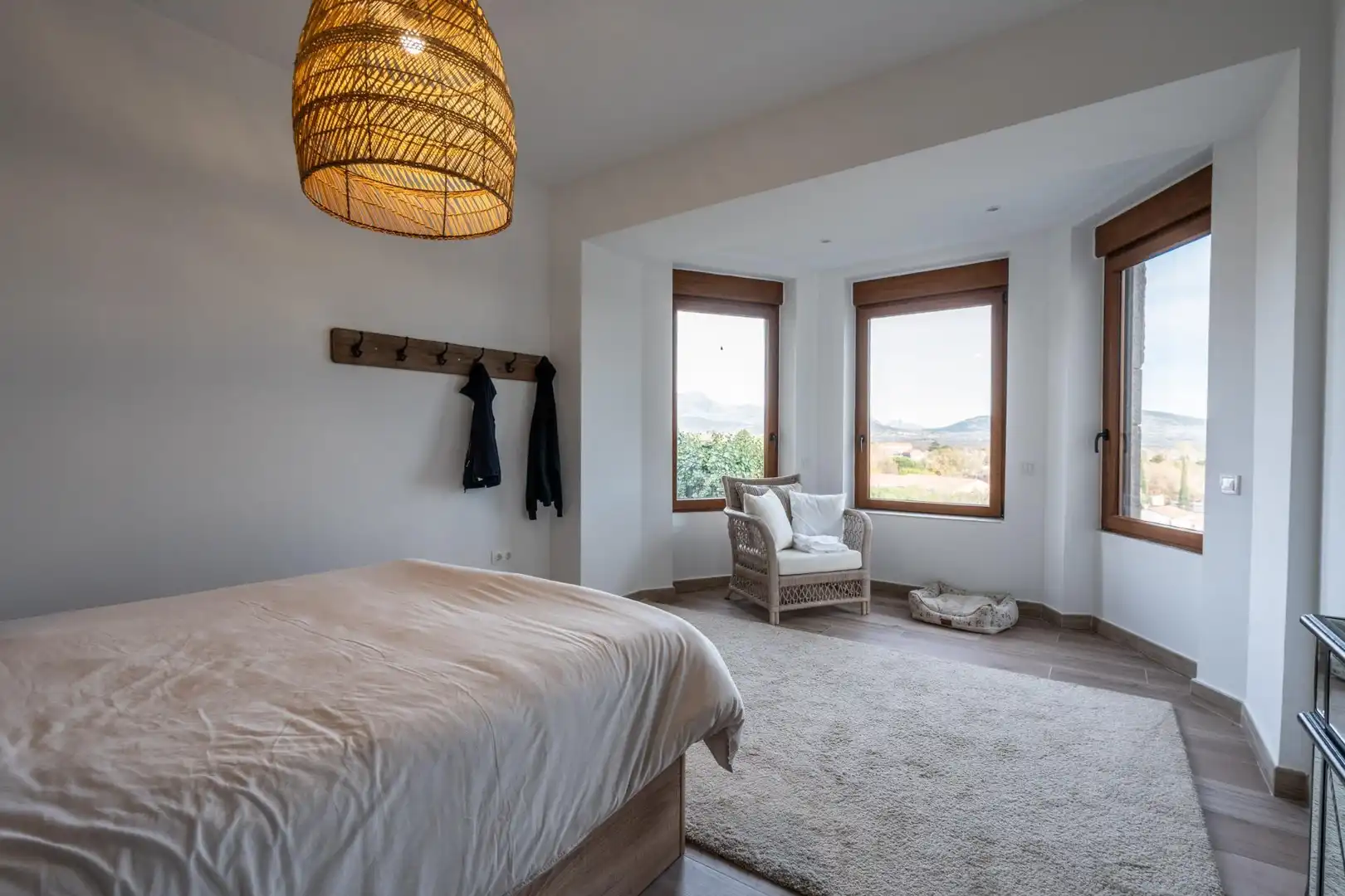 Dormitori de Finca rústica en venda en Guadarrama amb Aire condicionat, Calefacció i Jardí privat