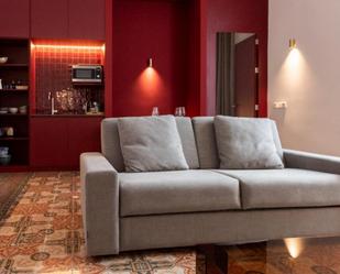 Sala d'estar de Estudi de lloguer en  Barcelona Capital amb Aire condicionat, Calefacció i Moblat