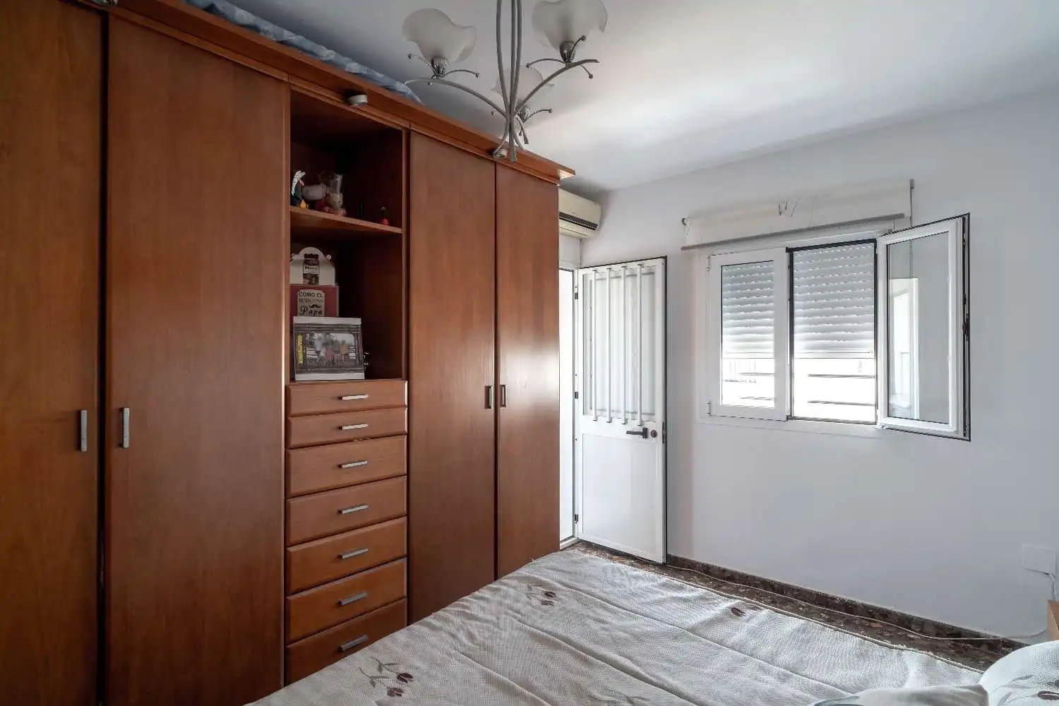 Casa o xalet en venda a Hispanidad - Vivar Téllez