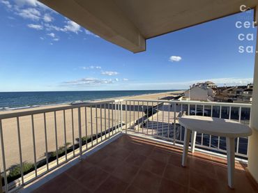 Flat to rent in Plaça les Marines
