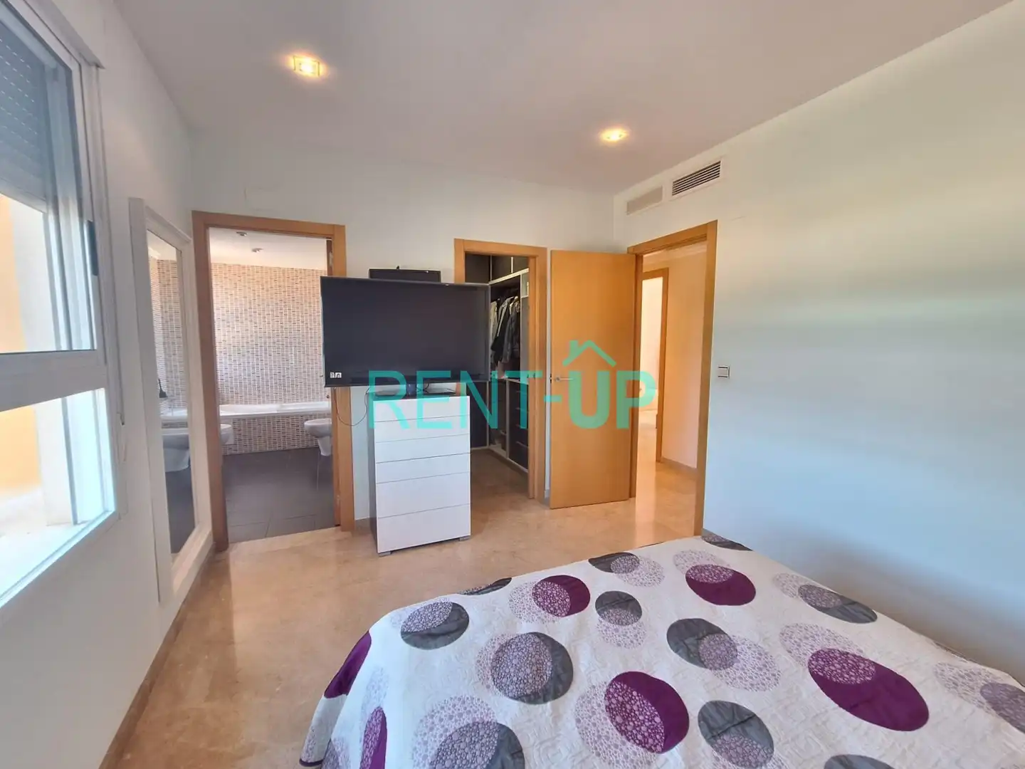 Habitación de Casa adosada en venta en Novelé  / Novetlè con Aire acondicionado, Jardín privado y Terraza
