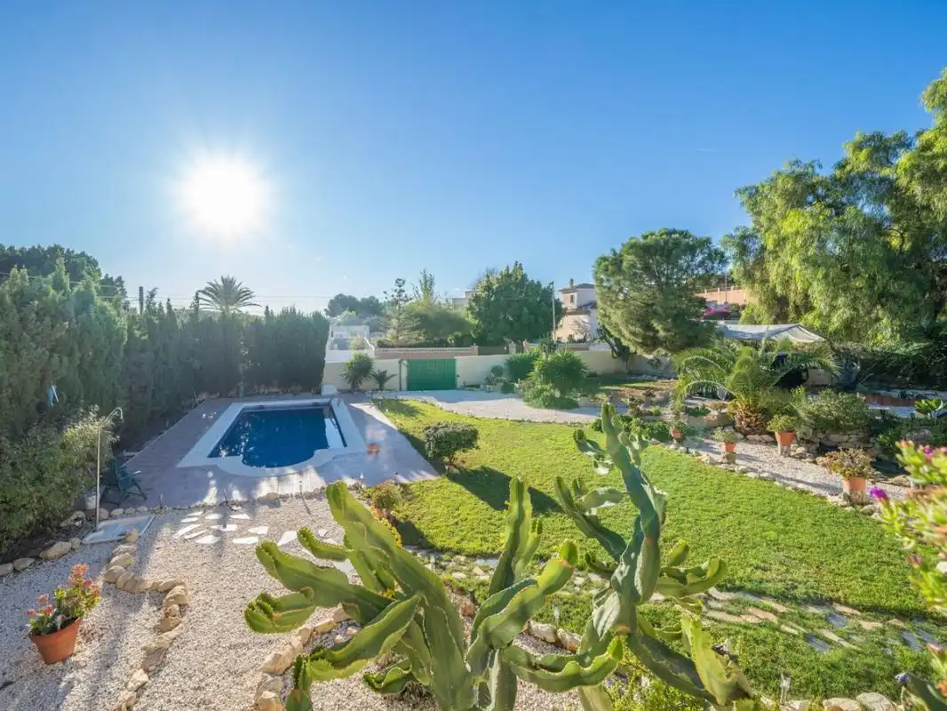 Houses for sale in Carrer de la Espinela, Valle del Sol