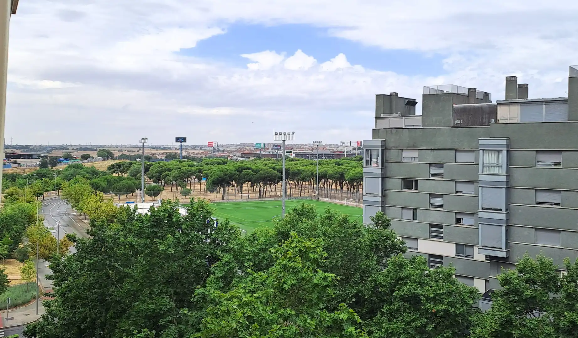 Exterior view of Flat for sale in Madrid  with Air Conditioner, Heating and Terrace