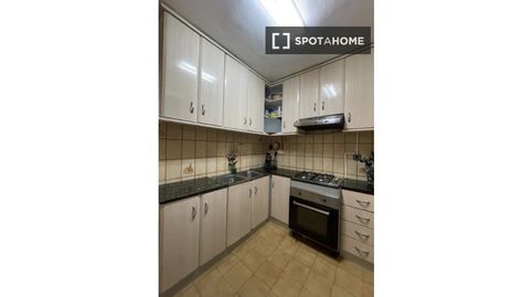 Photo 3 of Room in El Raval, Santa Coloma de Gramenet