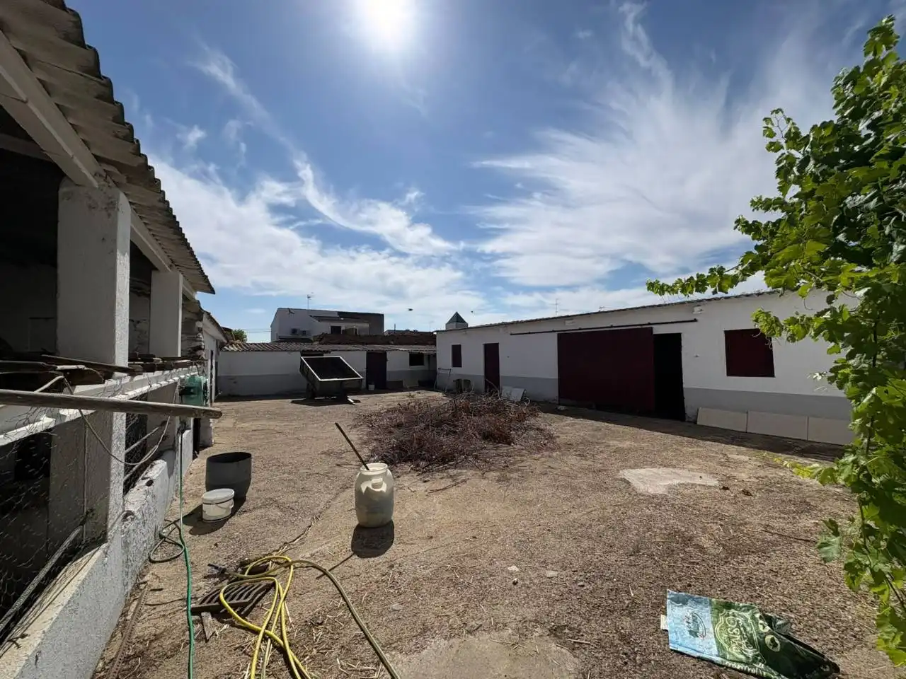 Vista exterior de Casa o xalet en venda en Ciudad Rodrigo amb Calefacció, Jardí privat i Terrassa