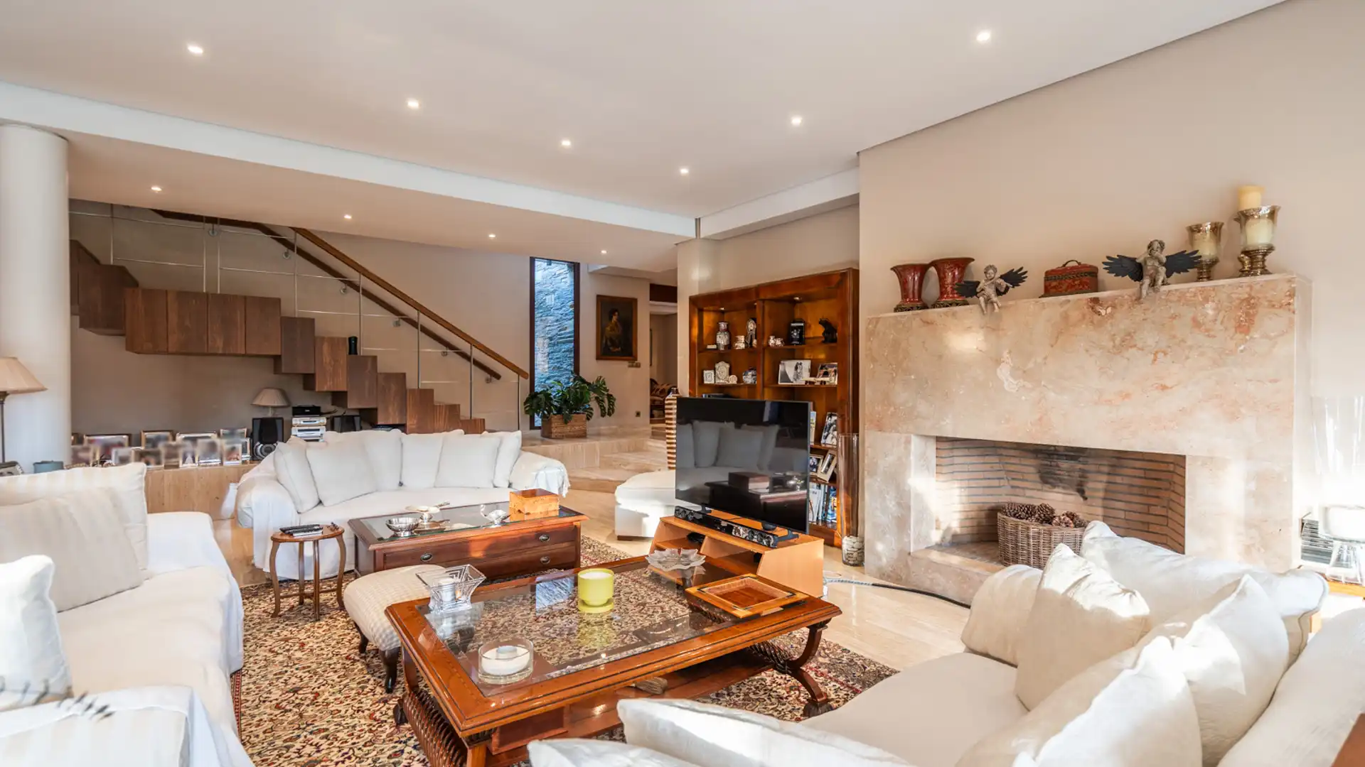 Sala de estar de Casa o chalet en venta en Las Rozas de Madrid con Aire acondicionado, Calefacción y Jardín privado