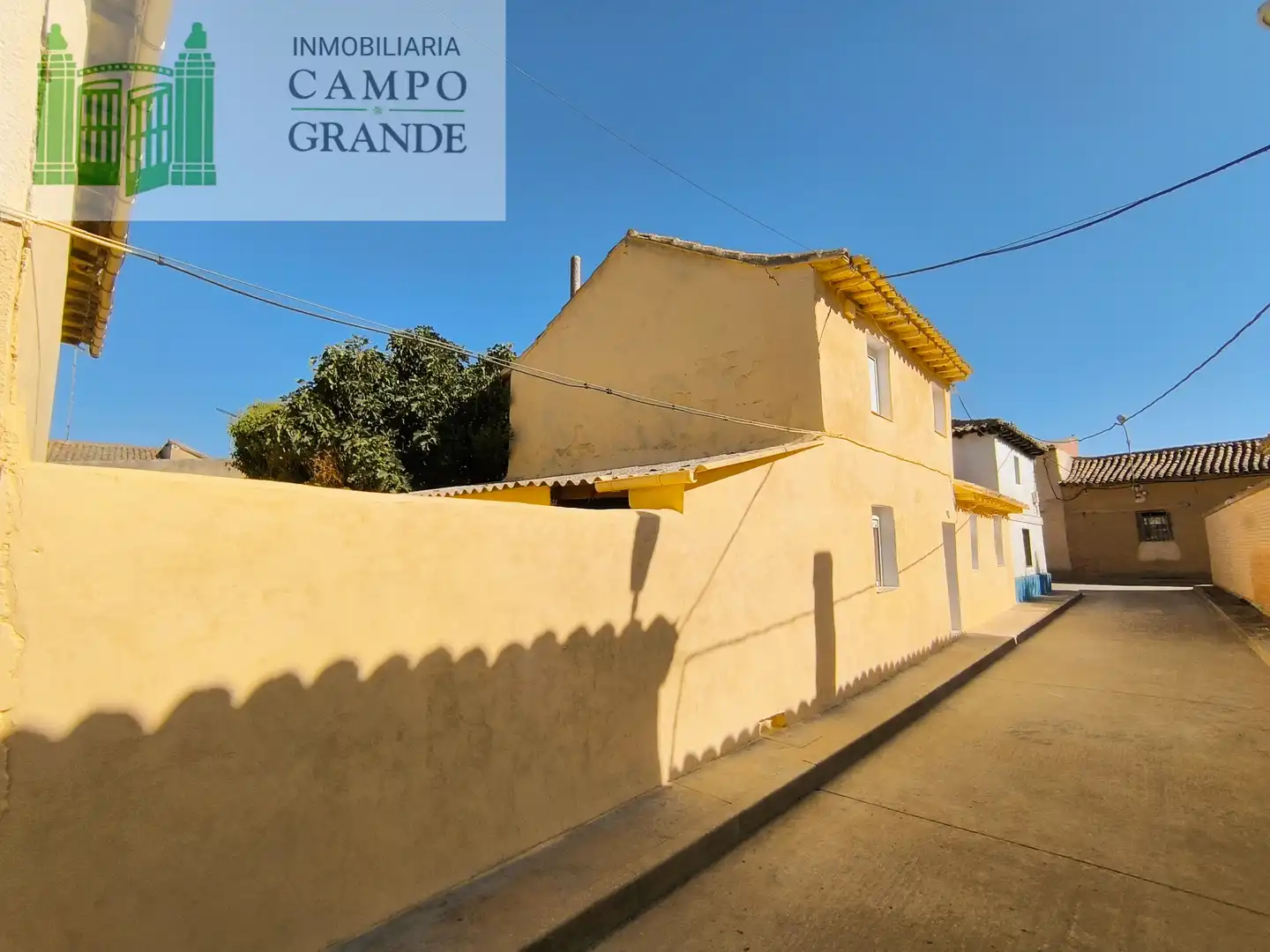 Vista exterior de Casa o chalet en venta en Castromocho con Jardín privado y Trastero