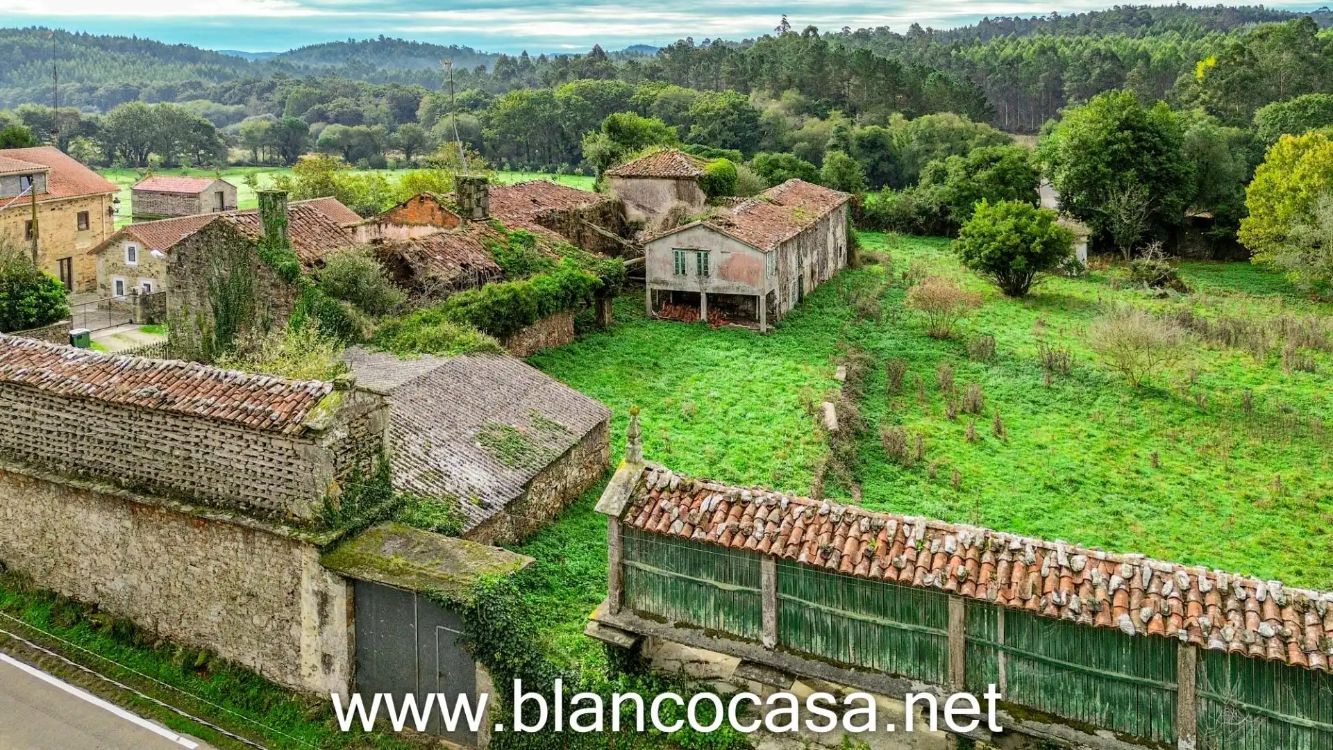 Finca rústica en venta en Coristanco con Jardín privado