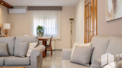Photo 5 of Houses for sale in Sant Vicenç Dels Horts, Barcelona
