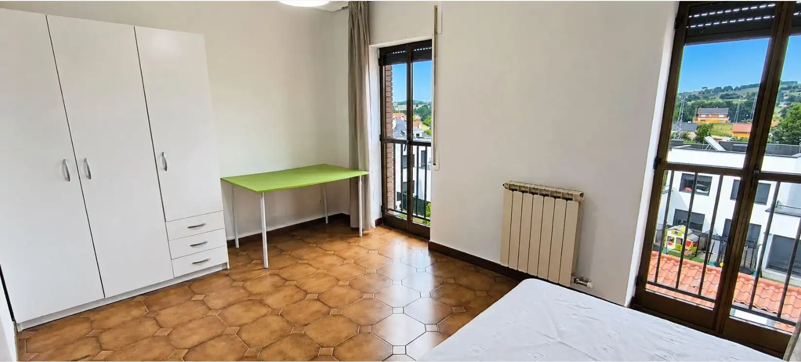 Schlafzimmer von Wohnung zum Verkauf in Torrelavega 