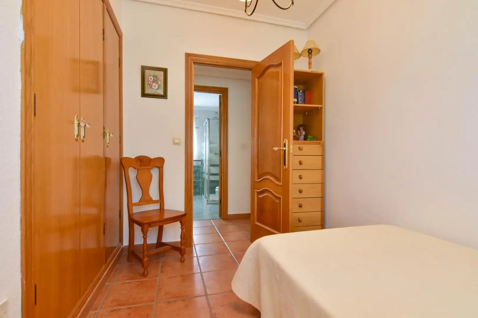 Habitación de Casa o chalet en venta en Montserrat con Aire acondicionado, Calefacción y Jardín privado