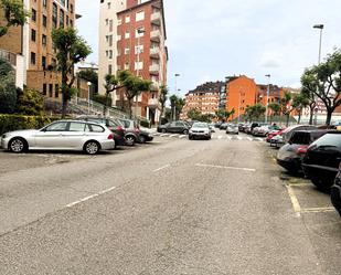 Vista exterior de Pis en venda en Avilés amb Calefacció, Parquet i Traster
