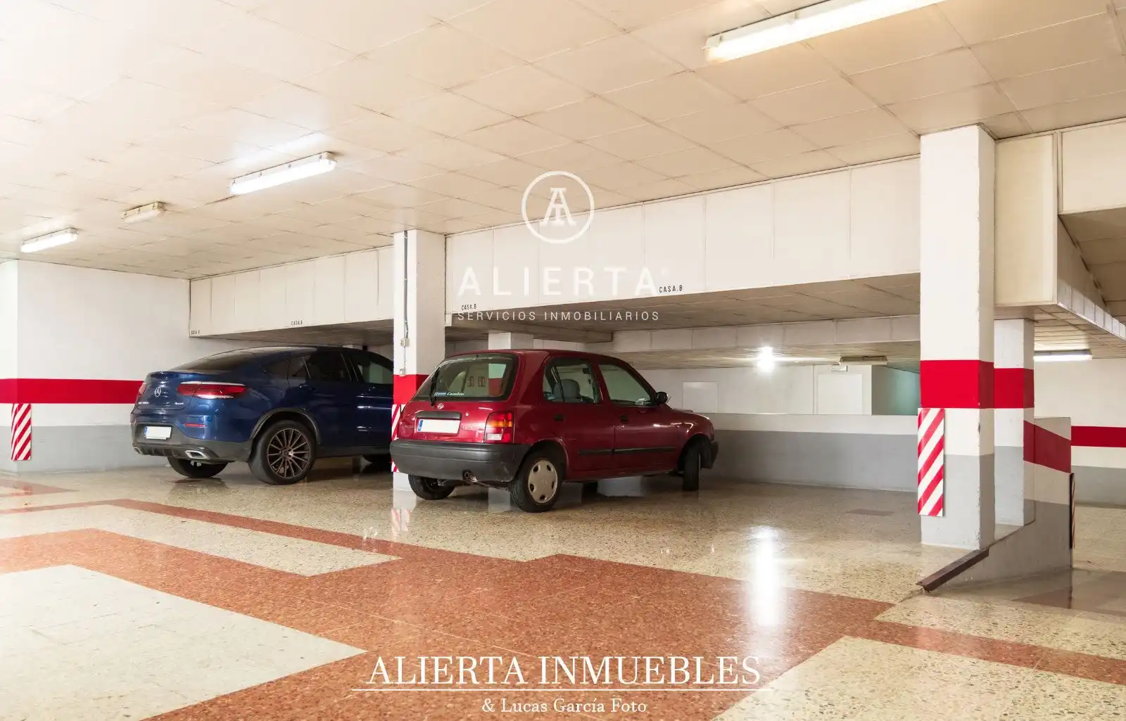 Aparcament de Casa adosada en venda en Zaragoza amb Aire condicionat, Calefacció i Traster
