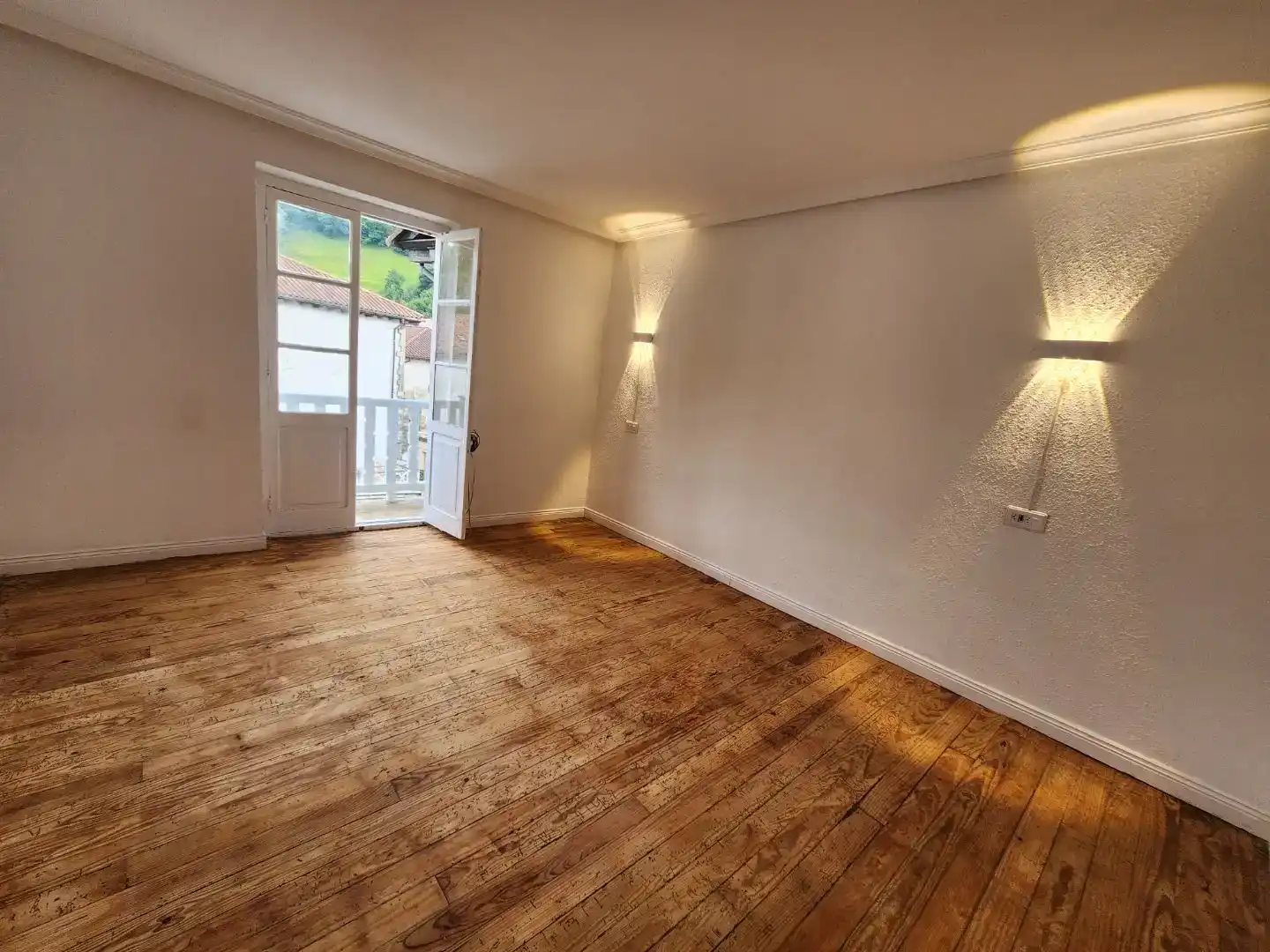 Sala d'estar de Pis en venda en Goizueta amb Balcó