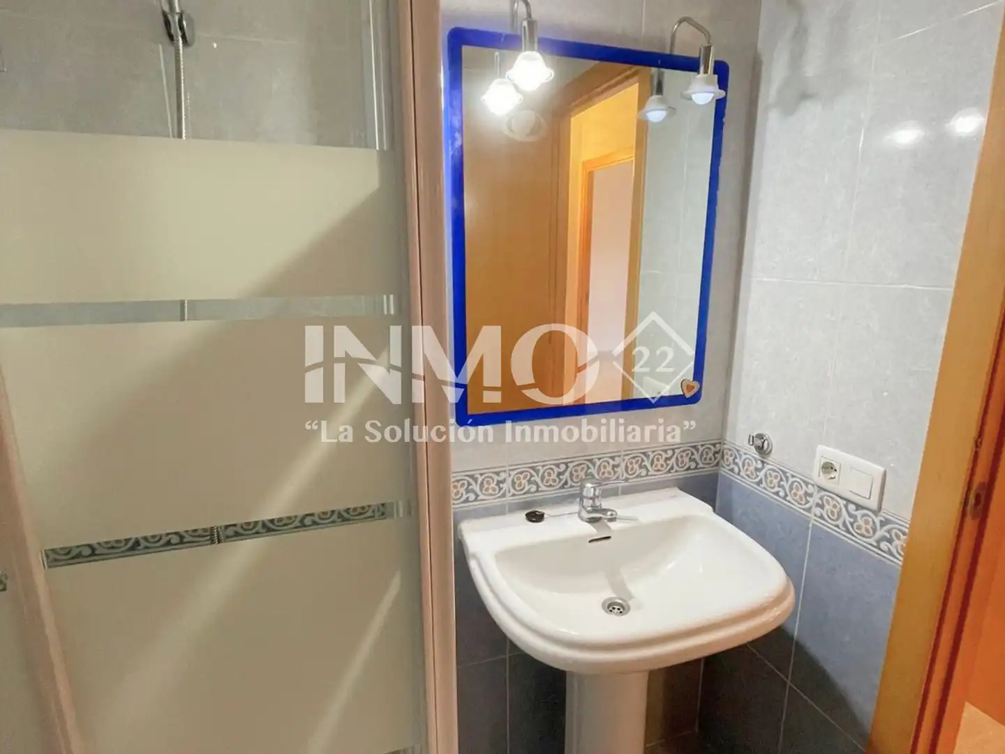 Badezimmer von Wohnungen zum Verkauf in Cambrils mit Klimaanlage, Abstellraum und Ofen