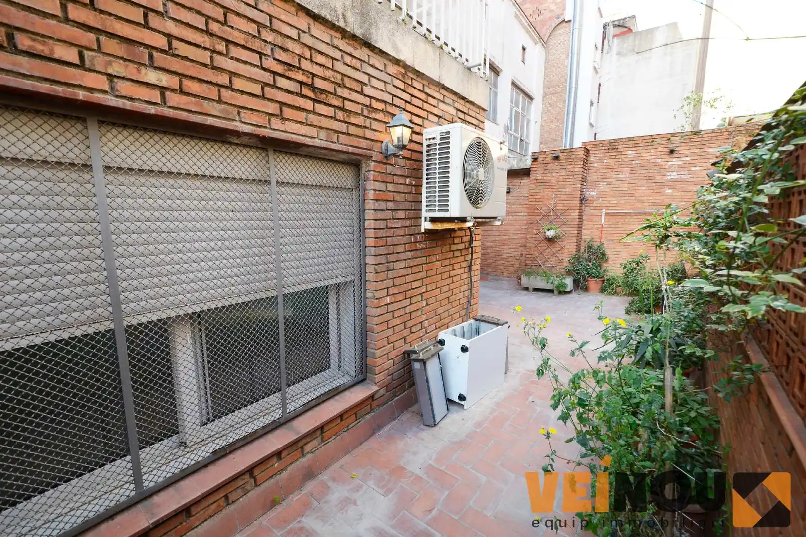 Gewerbefläche zum Verkauf in Carrer Creu Coberta, imagen 42