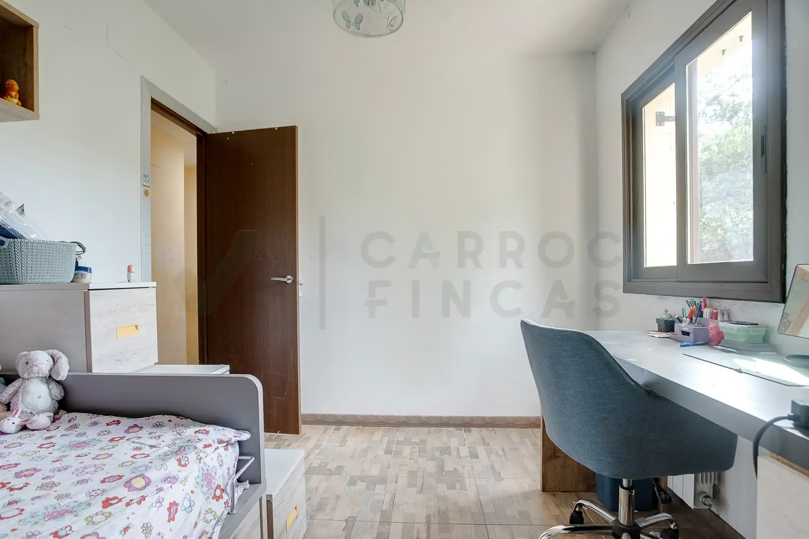 Schlafzimmer von Haus oder Chalet zum Verkauf in Vallgorguina mit Heizung, Privatgarten und Ofen