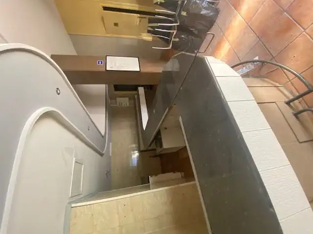 Cuina de Local en venda en Oviedo 