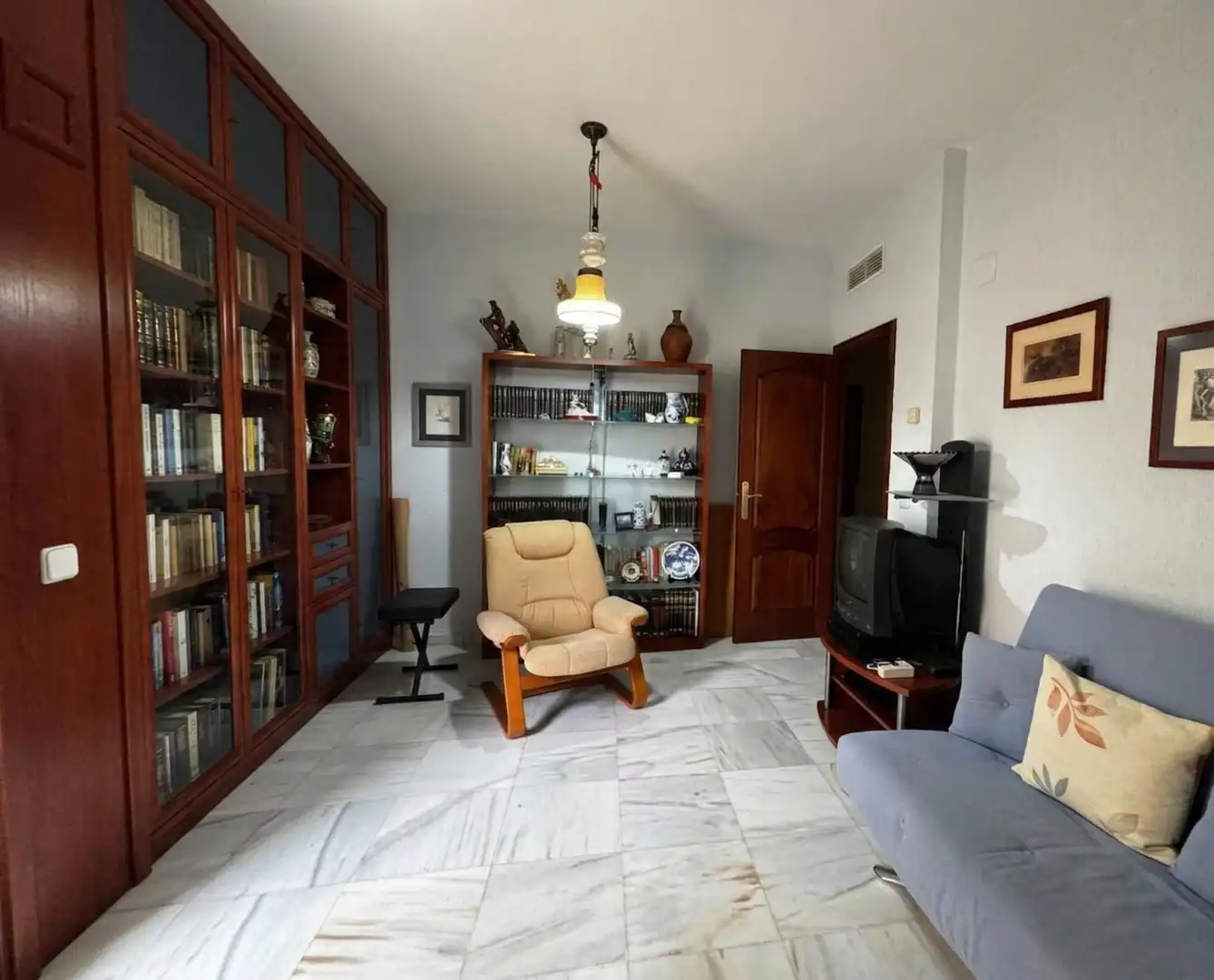 Sala d'estar de Àtic en venda en Huelva amb Aire condicionat i Terrassa