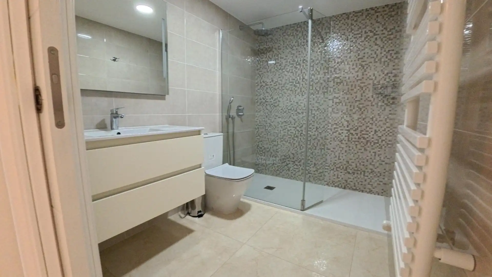 Casa aparellada amb piscina en venda a L'Albir, imagen 22