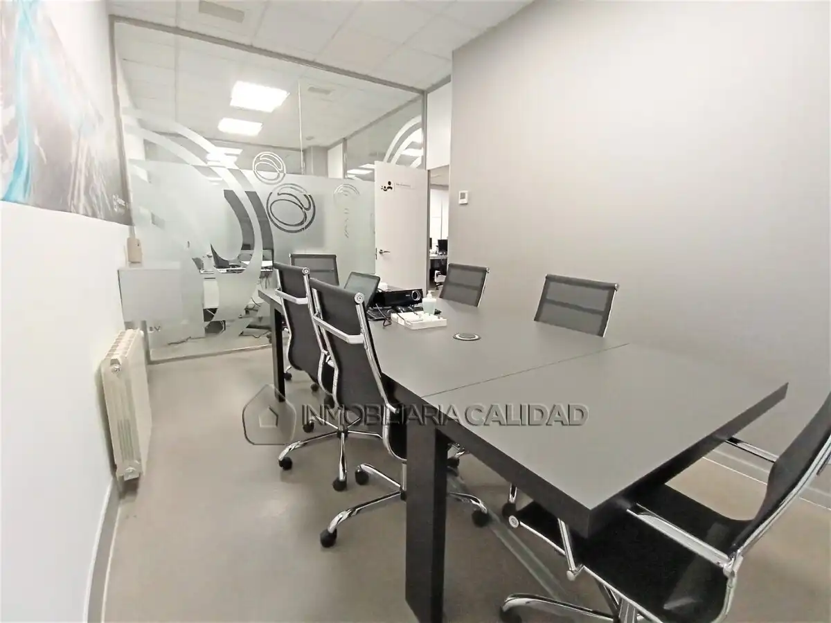 Commercial properties for sale in Burgos  with Heating