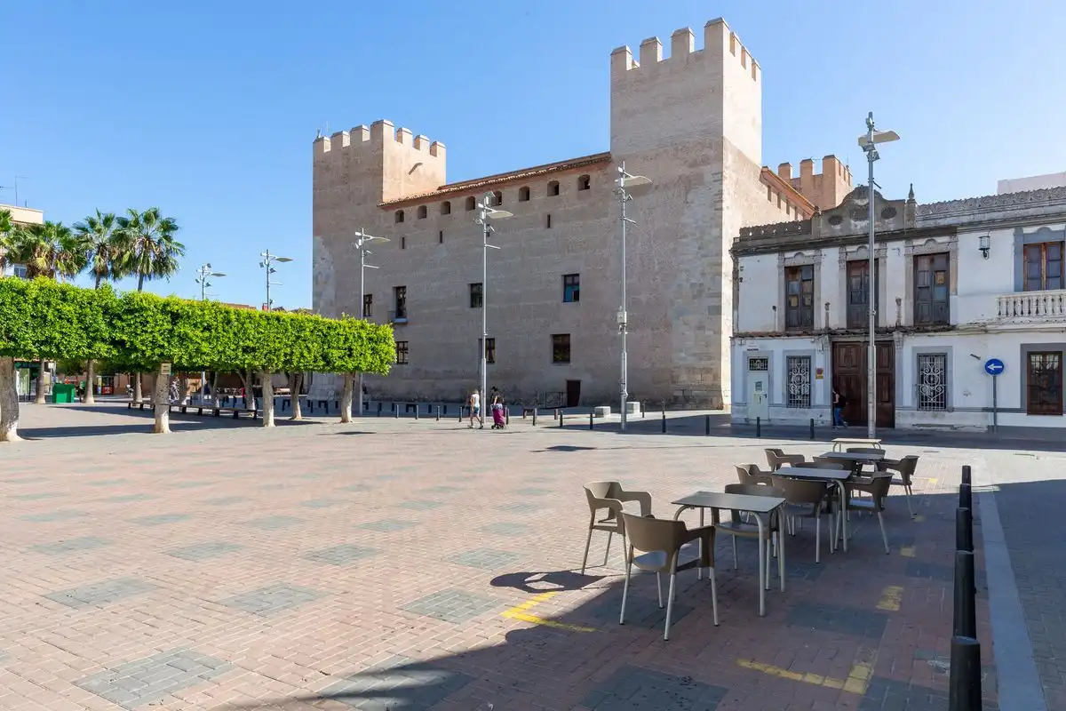 Vista exterior de Pis en venda en Alaquàs amb Aire condicionat i Calefacció