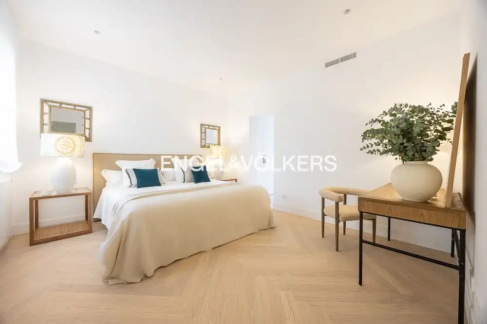 Habitación de Piso en venta en Madrid con Aire acondicionado, Calefacción y Trastero