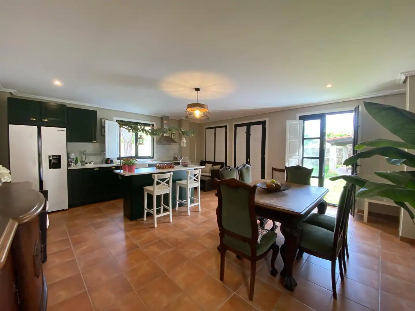 Cocina de Casa o chalet en venta en Leiro con Calefacción, Jardín privado y Parquet