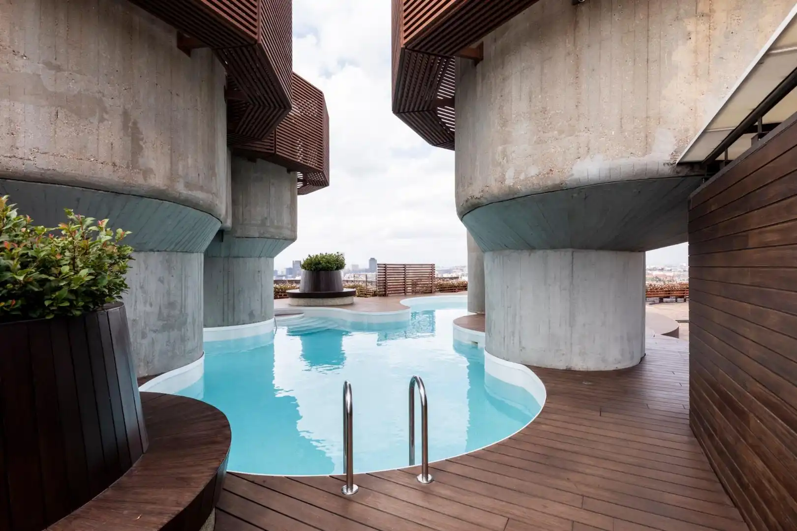 Pis amb piscina en venda a AMERICA 37, imagen 44