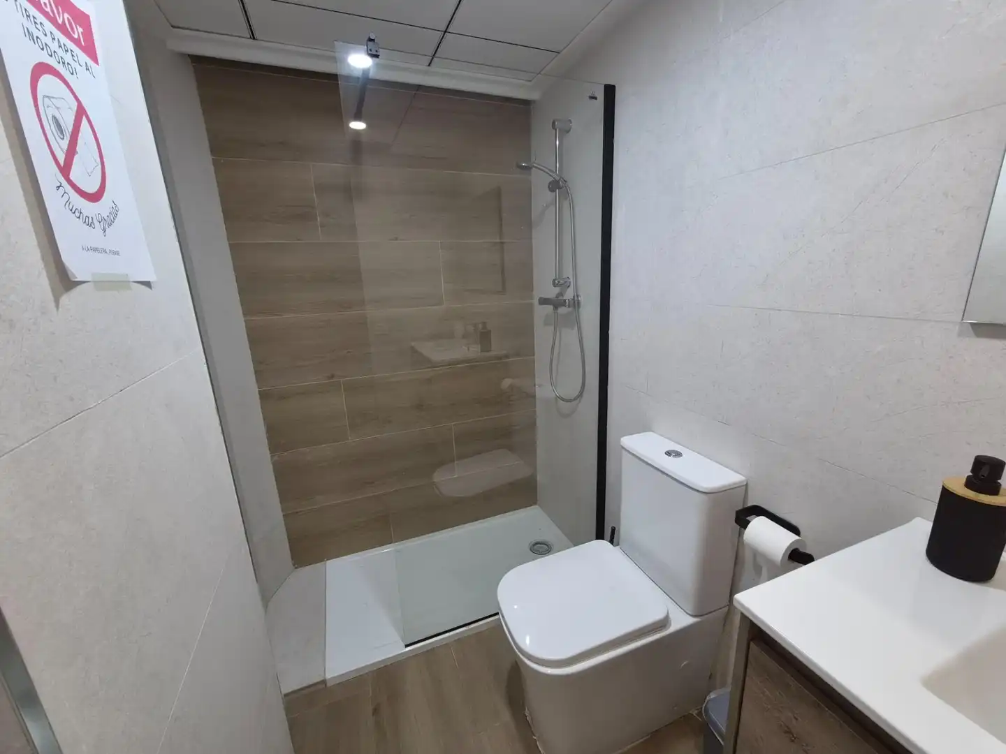 Bathroom of Ground floor for sale in Casas Verdes - Ermita