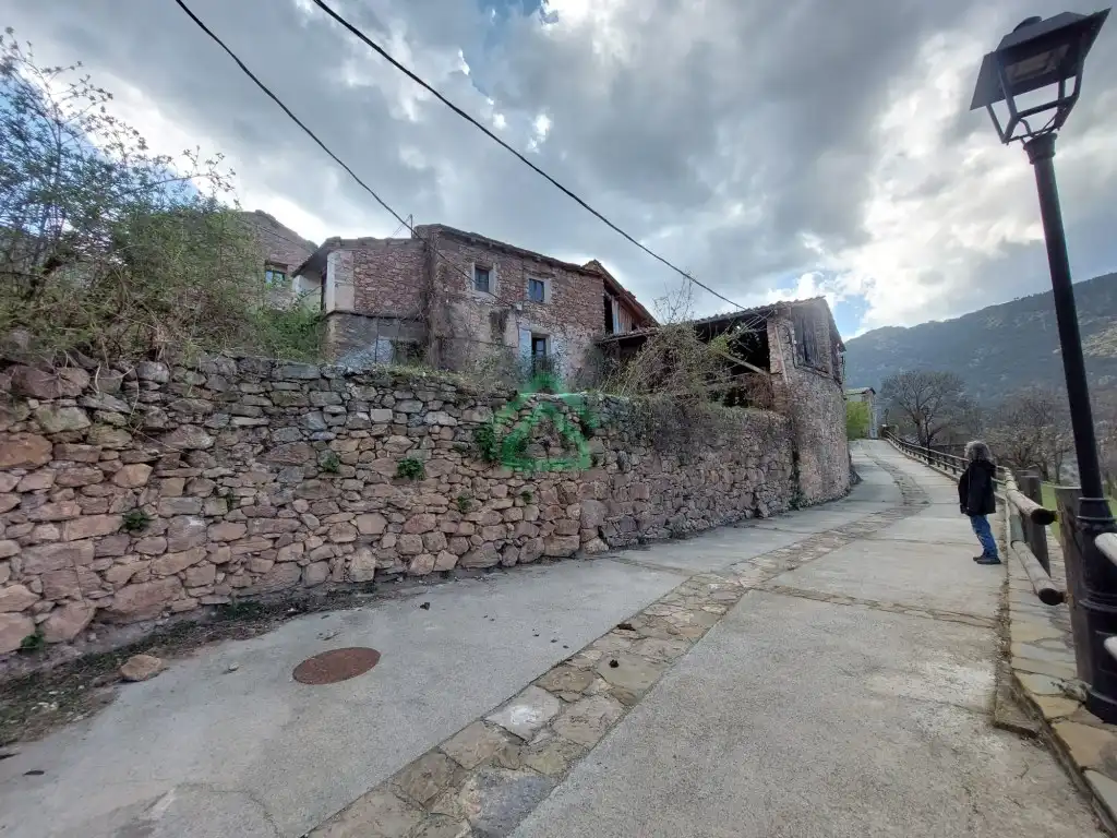 Exterior view of Houses for sale in Les Valls d'Aguilar