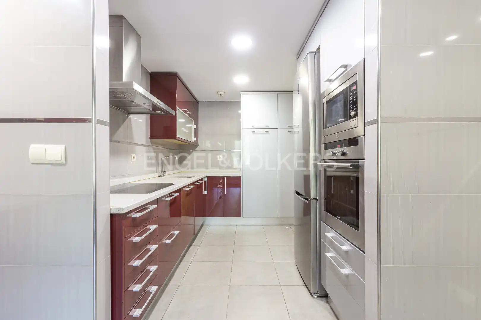 Piso de alquiler en Avenida de Valdemarin, Valdemarín