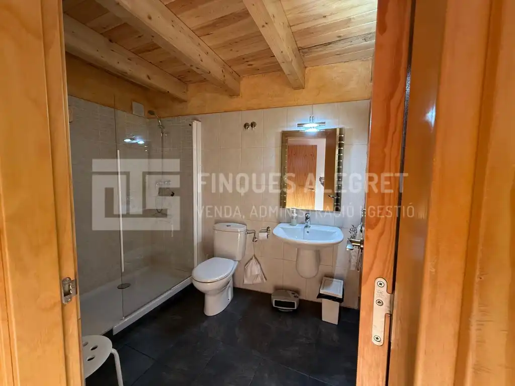 Bany de Casa o xalet en venda en Tremp