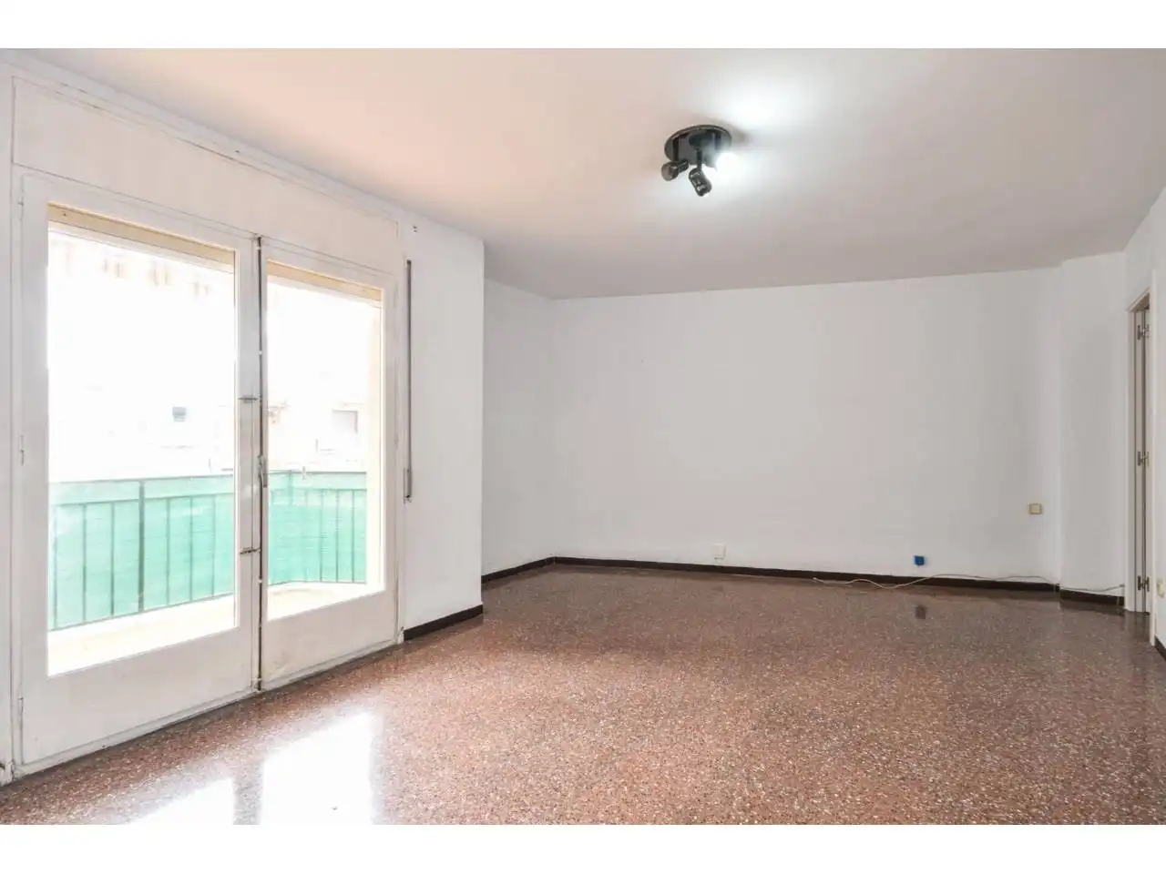 Sala d'estar de Pis en venda en Terrassa amb Calefacció