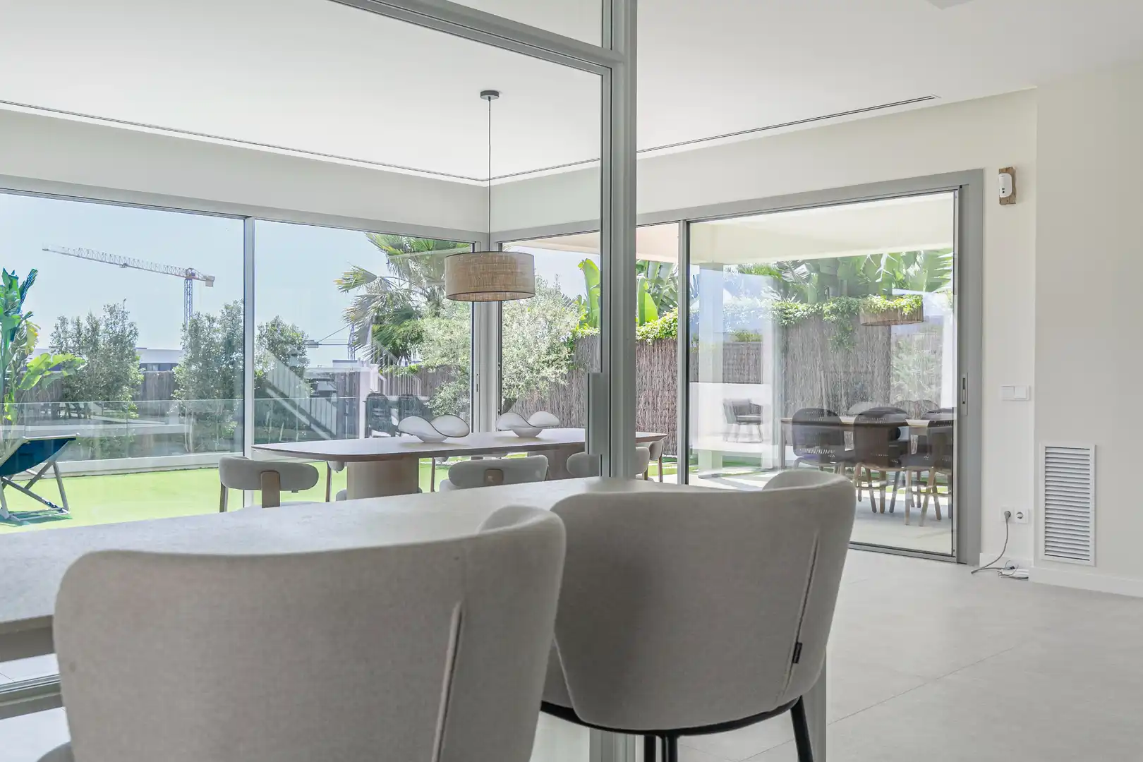 Esszimmer von Haus oder Chalet zum Verkauf in Sitges mit Klimaanlage, Heizung und Privatgarten