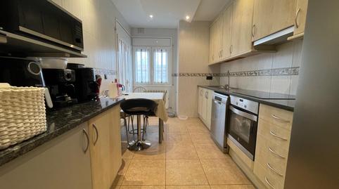 Foto 5 de Casa adosada en venta en Manlleu, Barcelona