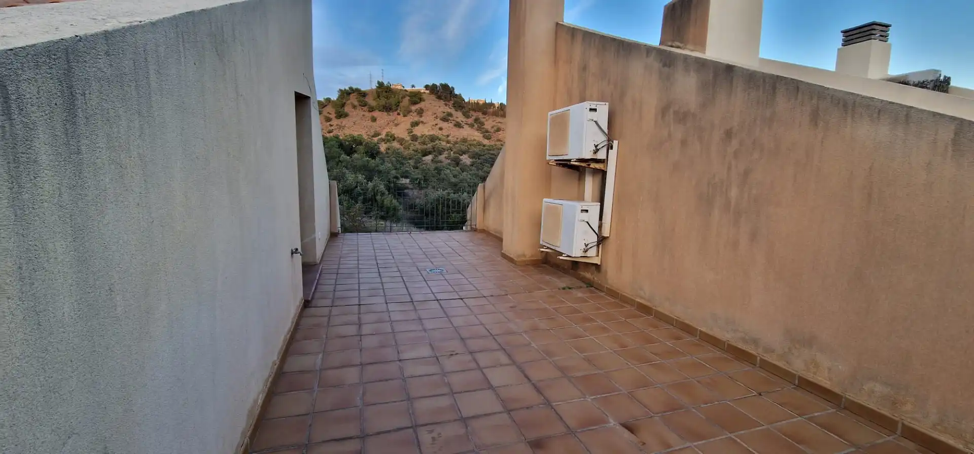 Casa adosada en venta en Calle Lingüista Manuel Seco, Parque Clavero