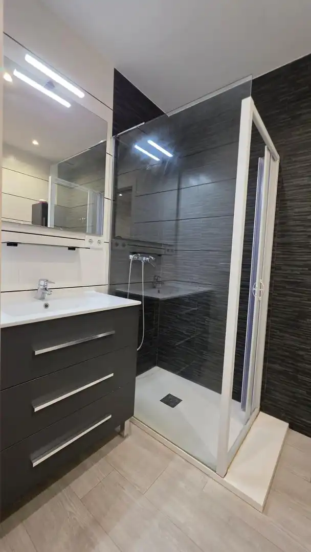 Badezimmer von Wohnungen zur Miete in Las Torres de Cotillas, Murcia