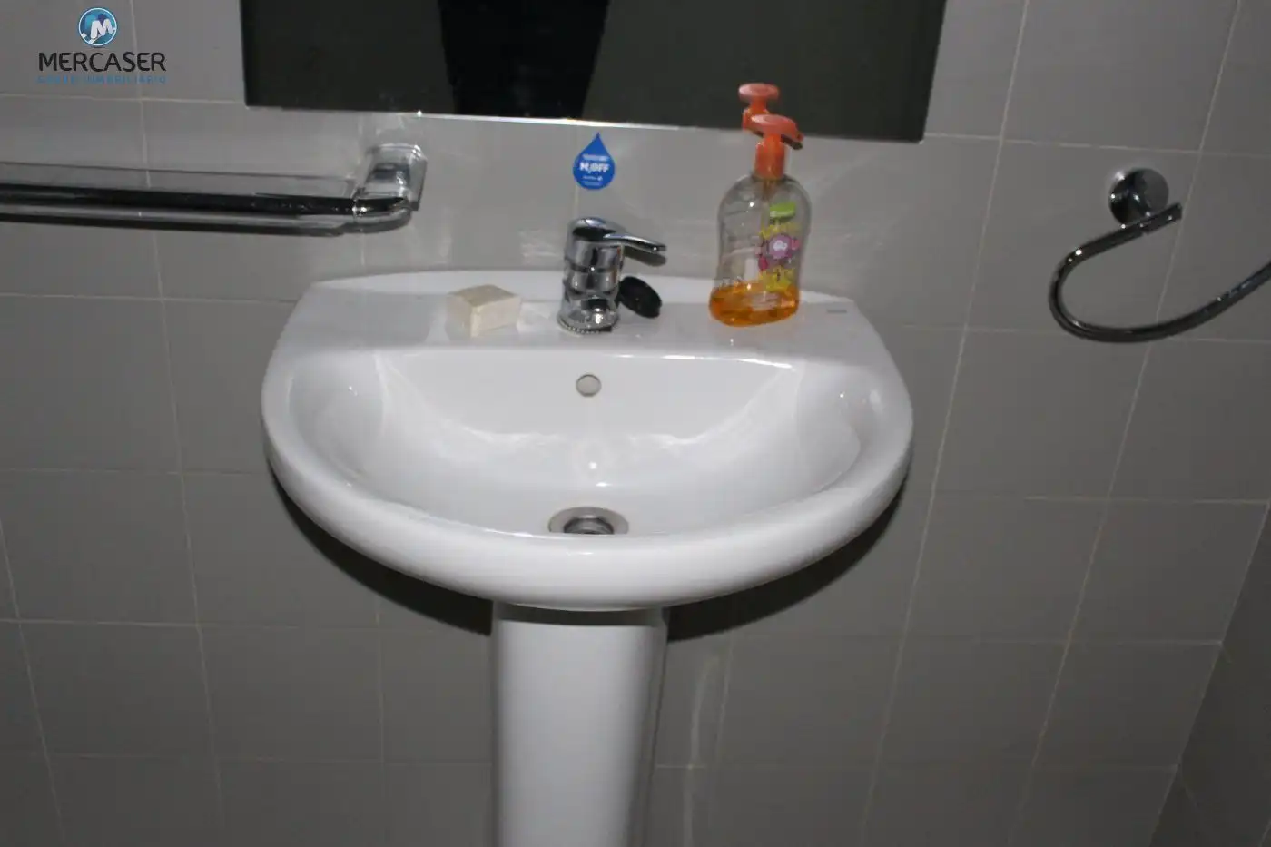 Bany de Local de lloguer en Alcalá de Henares