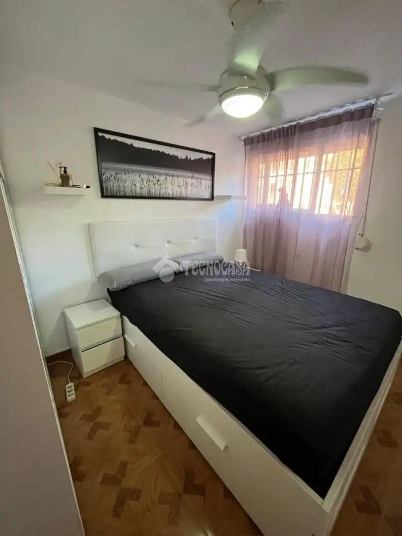 Bedroom of Flat for sale in Madrid  with Air Conditioner