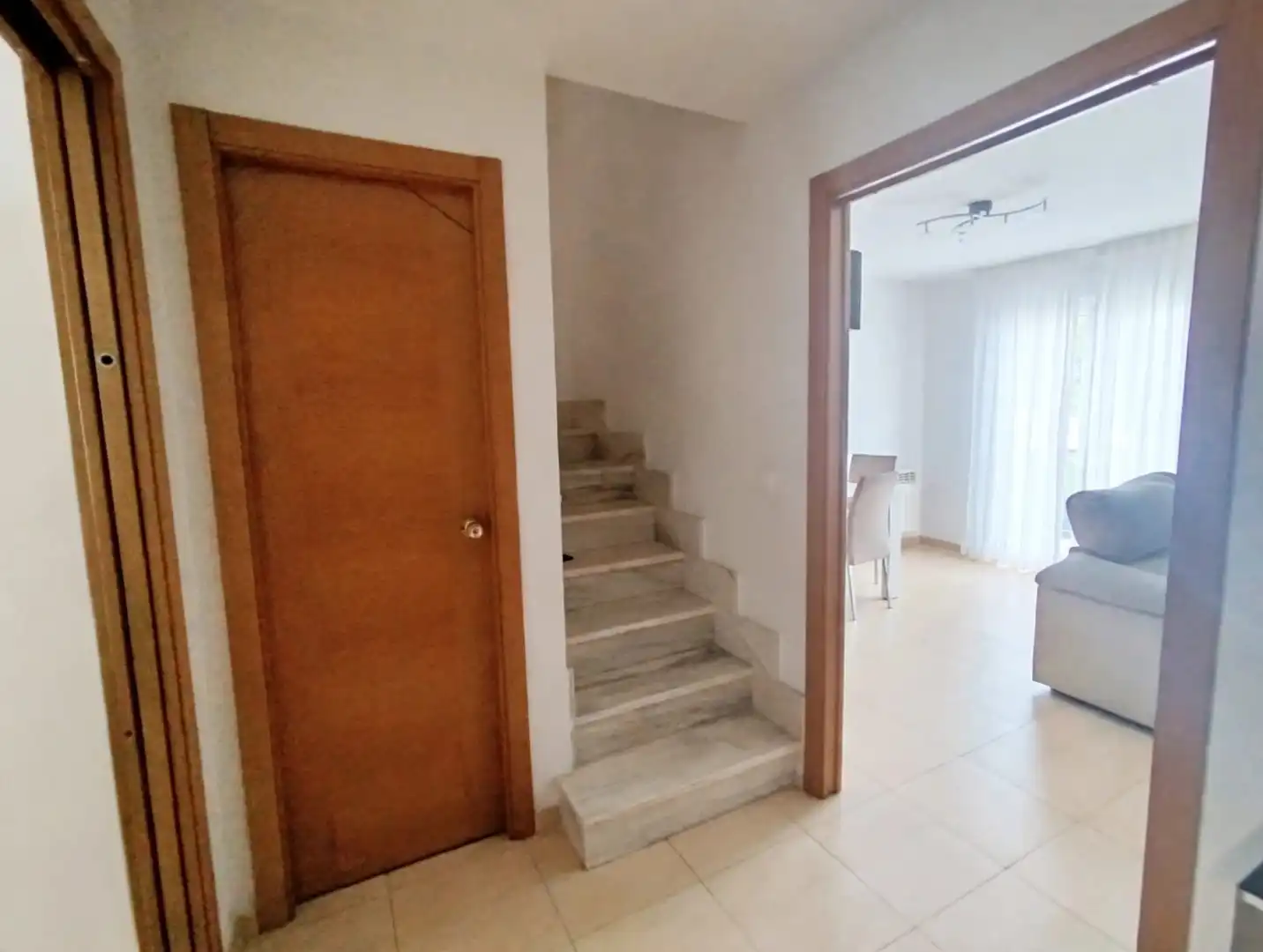 Casa adosada en venta en Penagos con Calefacción, Jardín privado y Parquet